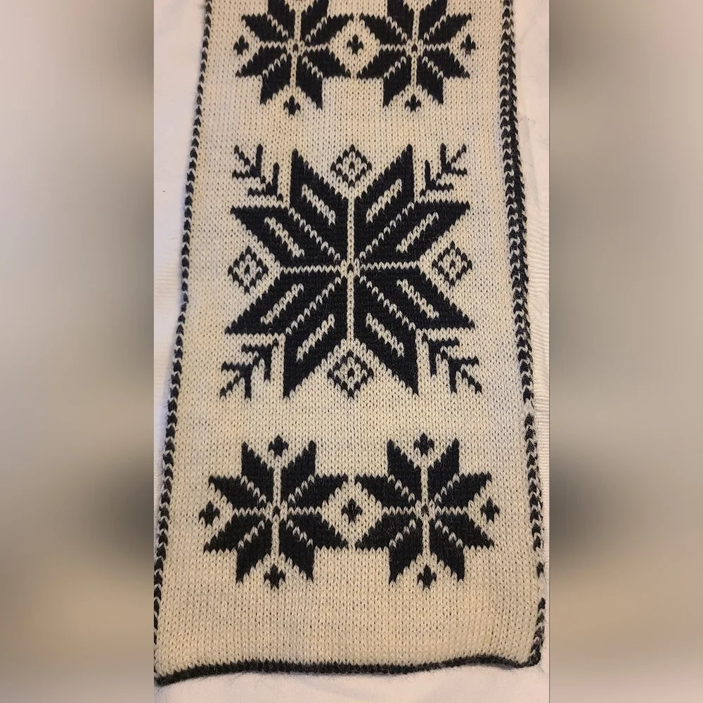 SKRÚÐUR WOOL BLEND NORDIC Men’s SCARF